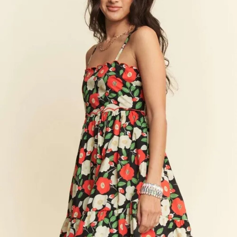 Davi & Dani Floral Scalloped Cutout Back Mini Dress - Picture 6 of 10